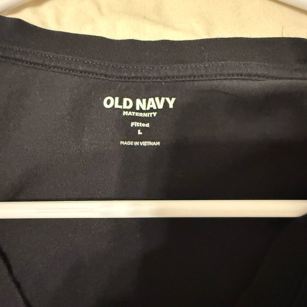 Old Navy Women's Maternity Black Short Sleeve Top - Picture 2 of 4